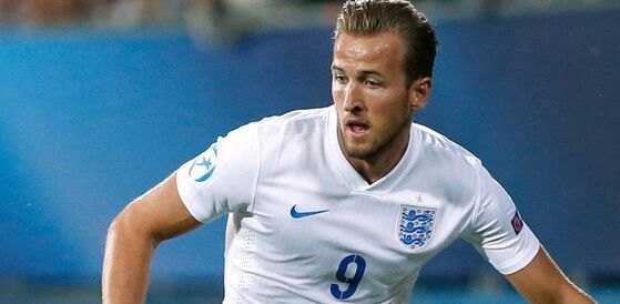 都围绕一件 都围绕一件