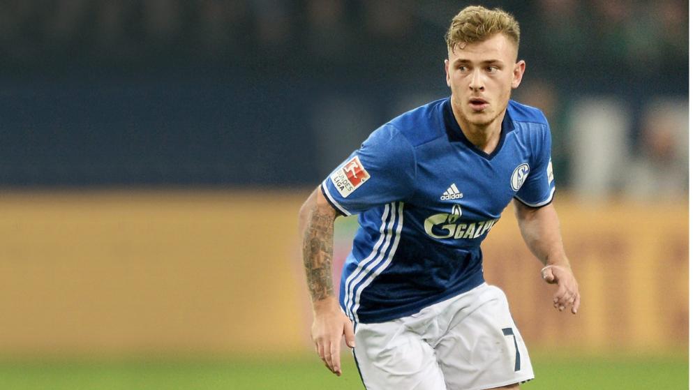 三屏显示视 三屏显示视